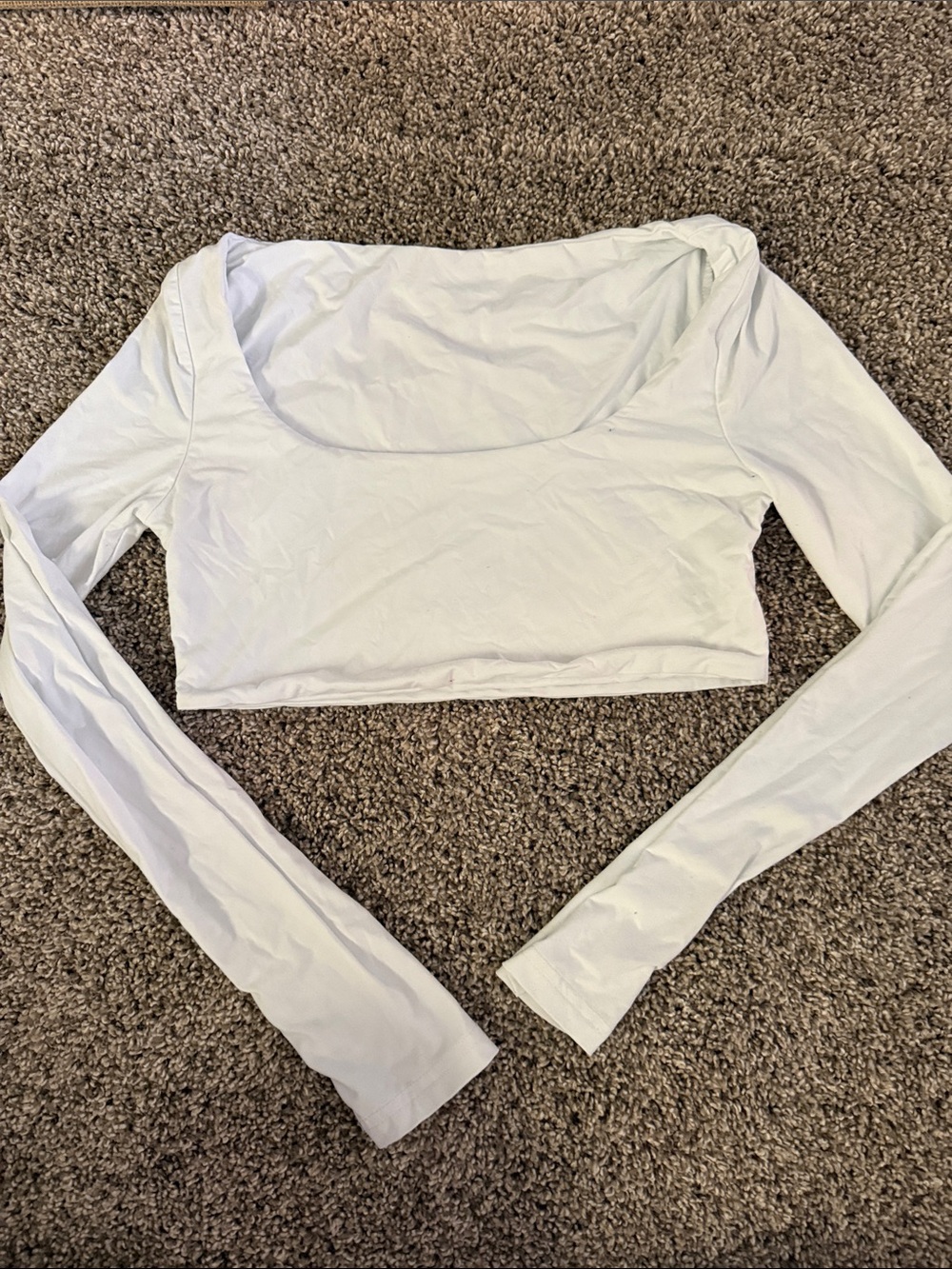 SHEIN White Long-Sleeve Scoop Neck Crop Top